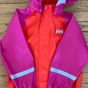 Helly Hansen K Bergen PU Rainset Size 122/7 gently used